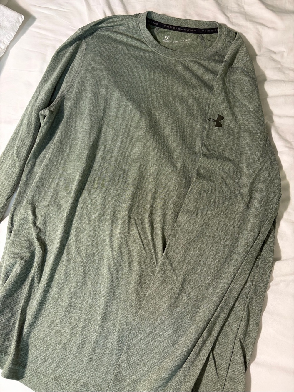 Under Armour Men’s Long Sleeve Crew in Olive Green Heather